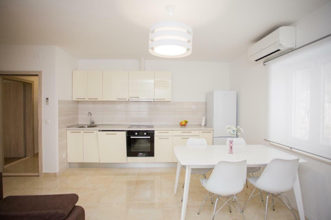 Apartment Bilo أوميس المظهر الخارجي الصورة